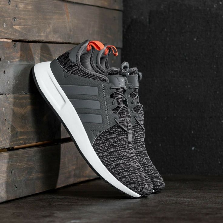 Adidas XPLR Boost post